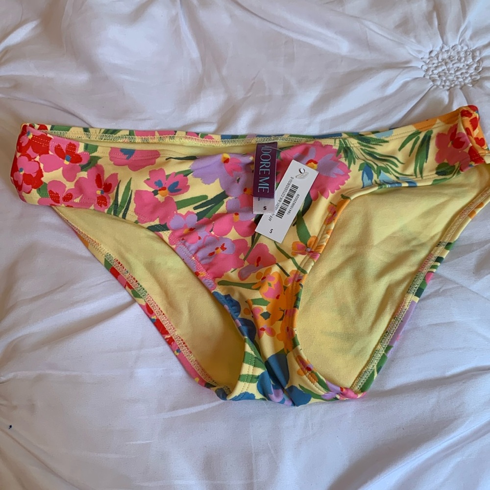 New Adore Me Bottoms